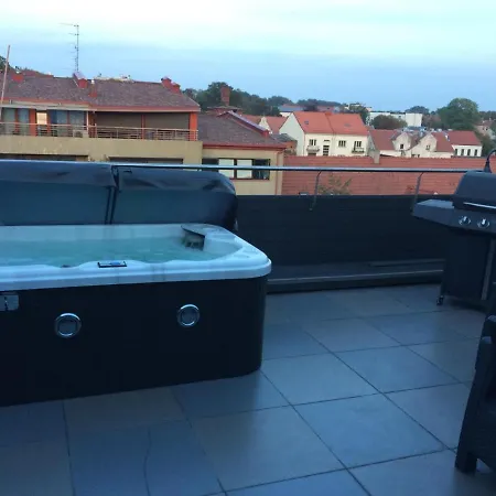 City Centre Apartament شقة *