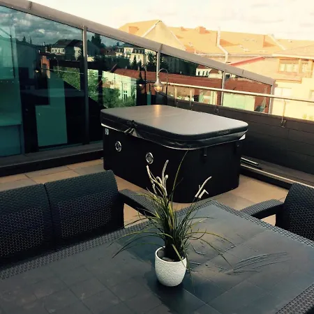 City Centre Apartament شقة *