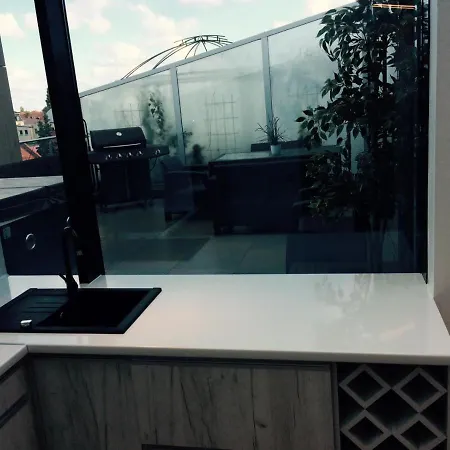 City Centre Apartament *