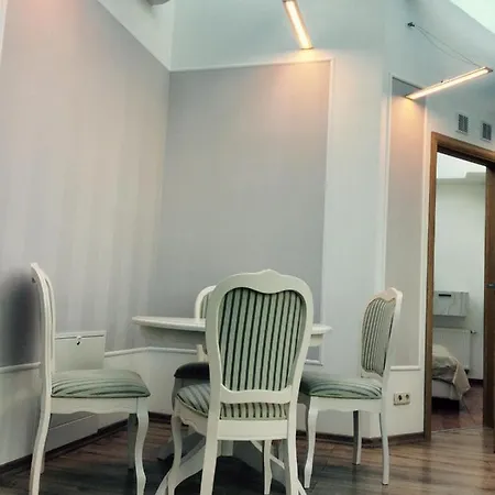 City Centre Apartament شقة كلابيدا