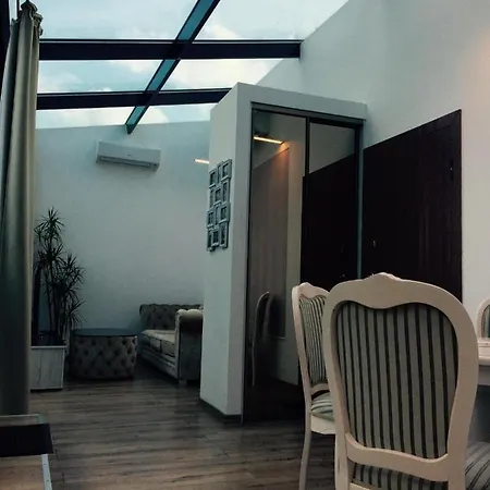 شقة City Centre Apartament كلابيدا